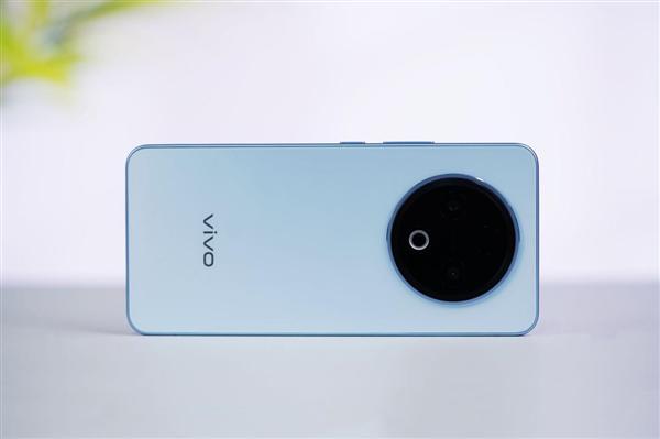 超强霸榜续航第一！ vivo Y500评测：无敌的续航王者(图4)